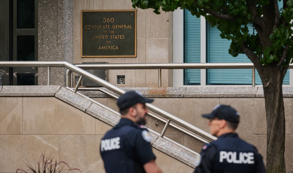 Focuri de armă, lângă consulatul american din Toronto