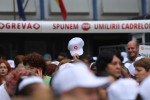 Angajați din sistemul de sănătate aflați în grevă generală protestează în fața spitalelor Cantacuzino și Floreasca, în București, 28 iulie 2026.