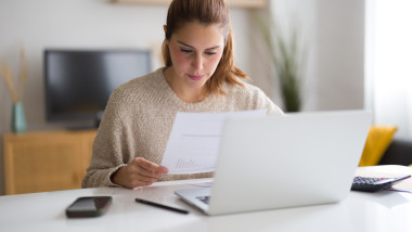 Ce document îți arată dacă ai obligații fiscale. Foto Getty Images
