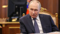 vladimir putin in birou