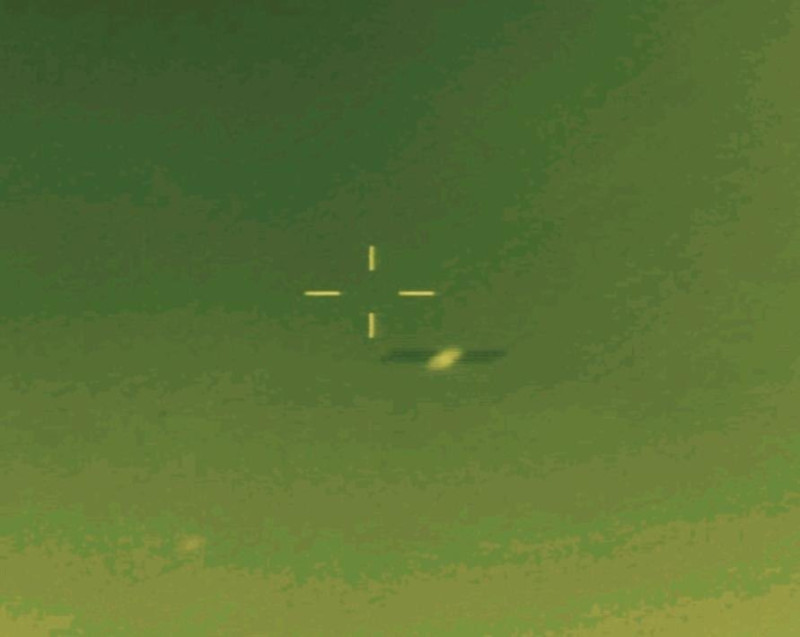 Primele imagini din timpul misiunii de doborâre a dronei care a violat spațiul aerian al României 2 drona tintita