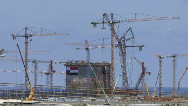 santier centala nuclera el dabaa din egipt, reactor si macarale