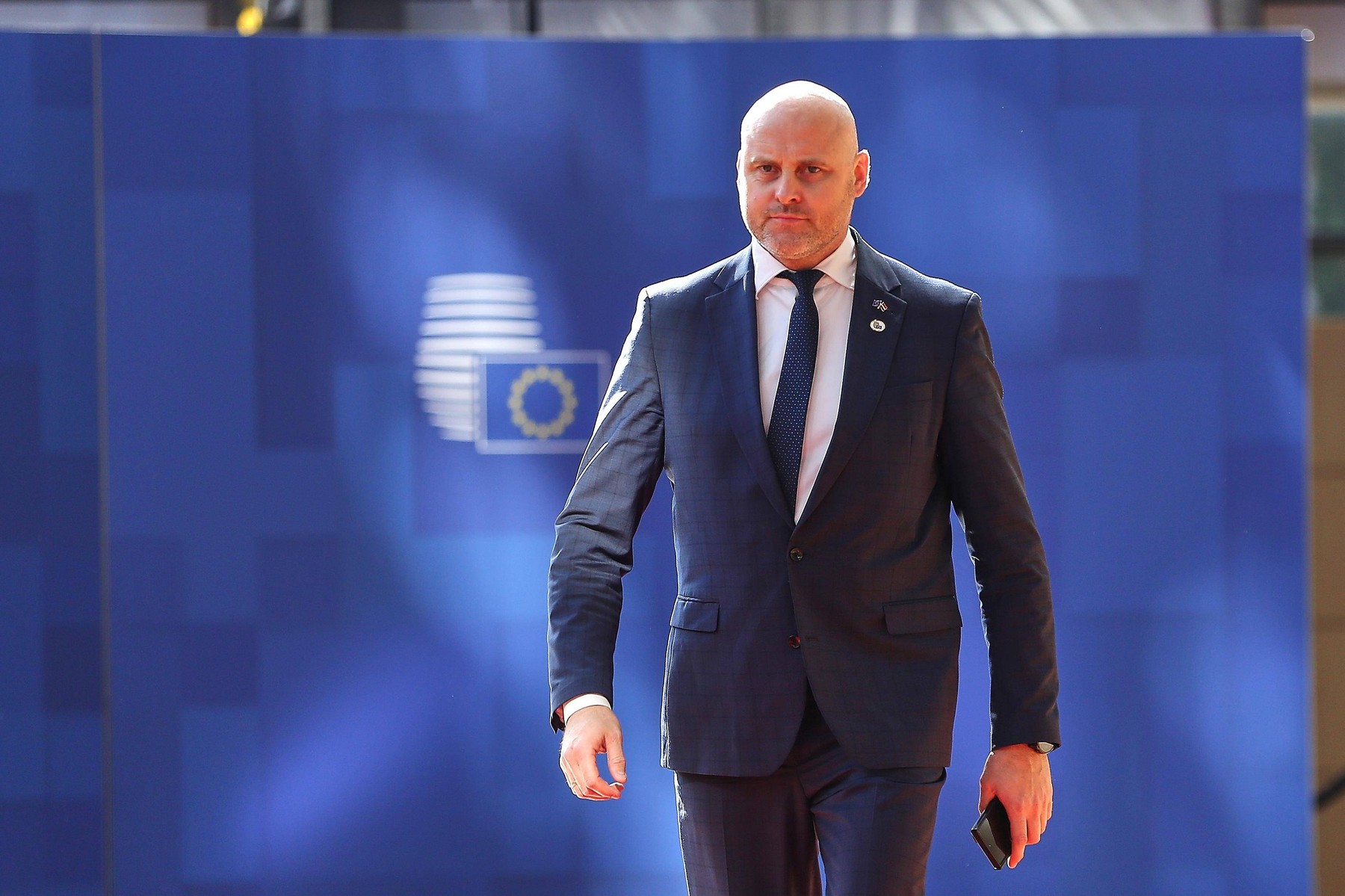 „Noi chiar am înnebunit?”: Premierul unei țări europene critică refuzul de a interzice intrarea în UE a militarilor ruși