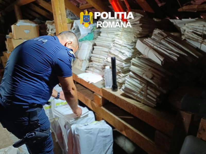 Poliţiştii au făcut 52 de percheziţii în şapte judeţe şi în Bucureşti, într-un dosar de evaziune fiscală