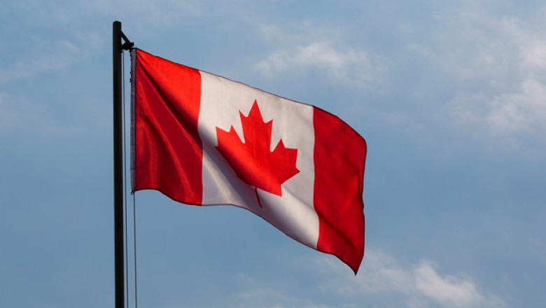 drapelul canada