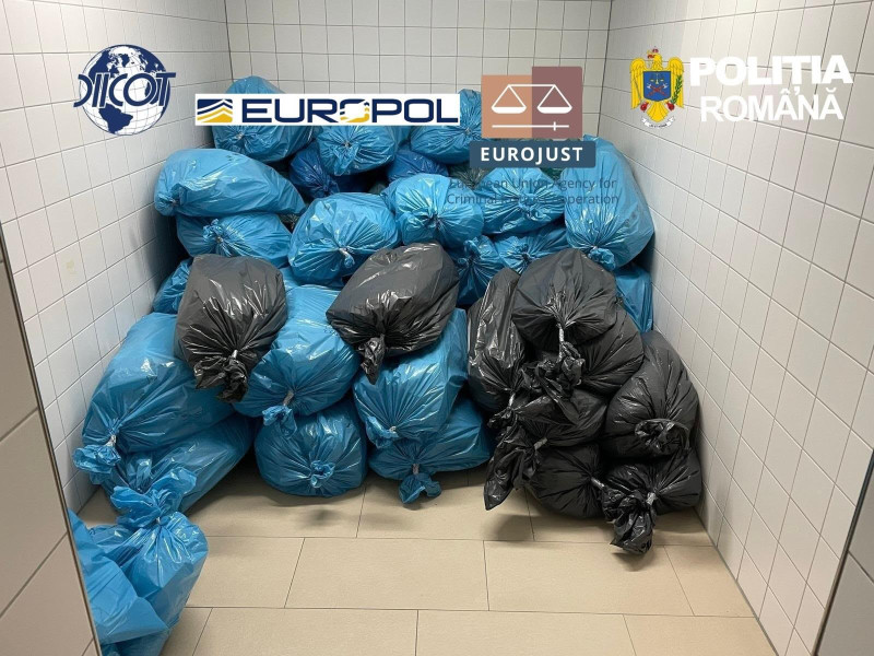 DIICOT a destructurat în România o rețea care a transportat pentru traficanții albanezi sute de kilograme de droguri în Europa 3 WhatsApp Image 2026-08-24 at 17.51.15