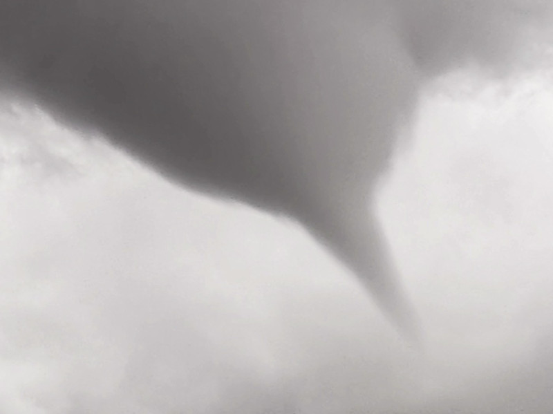 Image impressionnante de la tornade observée dans l’Aude