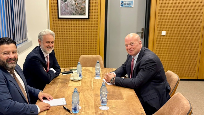 dan neculaescu marius lazurca Matt Whitaker