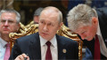 Vladimir Putin și Dmitri Peskov