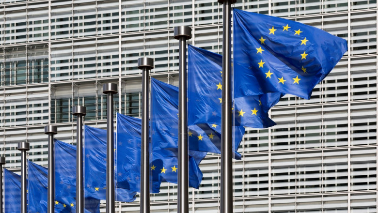 Șase state cer Comisiei Europene reducerea cu „sute de miliarde de euro” a bugetului UE pentru 2028-2034: „Noi finanțăm circa 40%”
