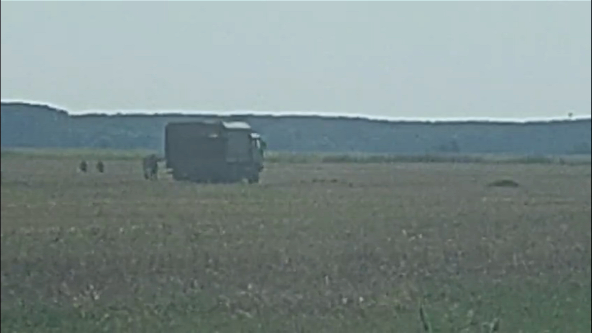 „Am auzit o bubuitură”. Noi imagini de la locul unde s-a prăbușit drona în Tulcea. MApN a identificat zona