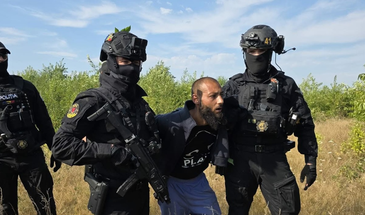 Deținutul evadat acum două zile din Baia Mare a fost prins de polițiști