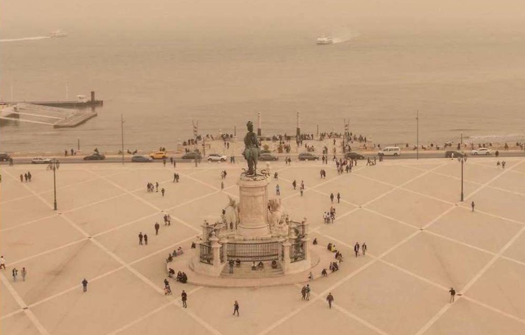 Un nor de praf saharian ajunge în Europa. Avertisment pentru populația vulnerabilă din Portugalia