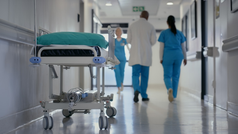 O adolescentă din Gorj a murit imediat după ce a ajuns la spital. Ea ar fi fost tratată acasă pentru pneumonie