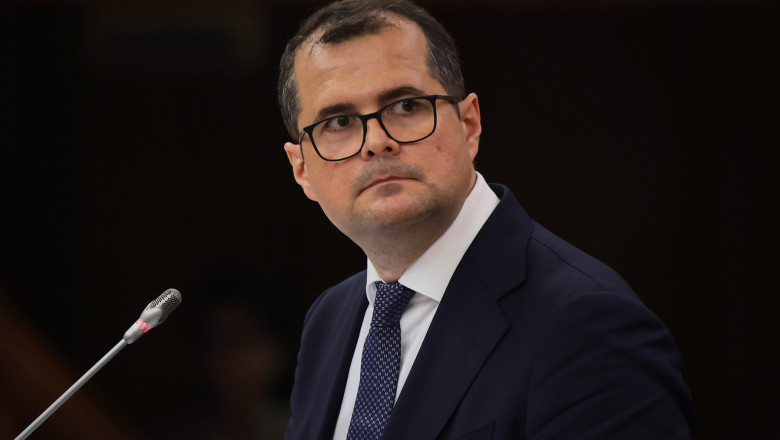 Premierul R. Moldova a povestit ce a pățit în studenţie când a vrut să vândă ţigări în Olanda: „După două zile au venit la mine acasă”