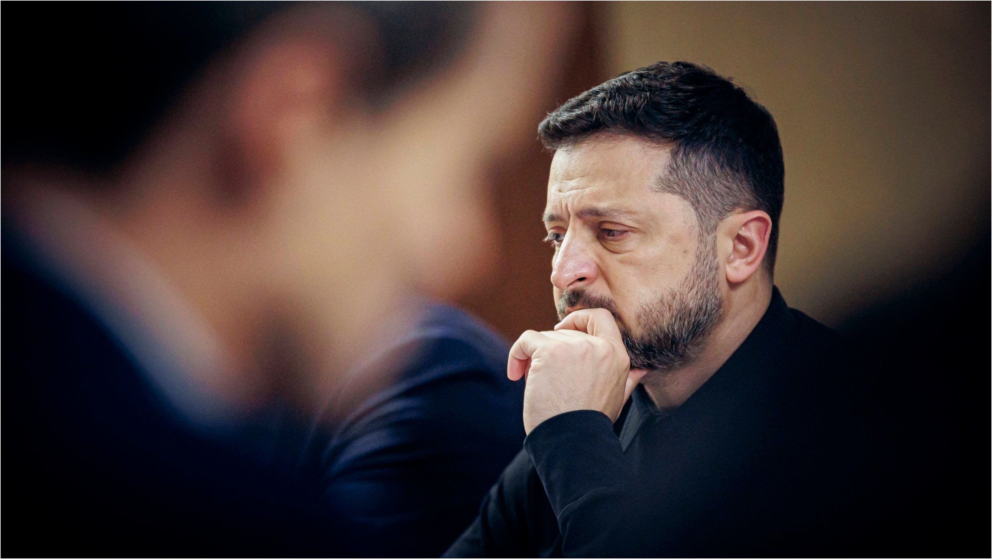 Schimbări majore în preferințele ucrainenilor. Pe cine ar alege ei în locul lui Zelenski, după ani de război și scandaluri de corupție