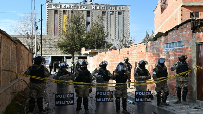 explozie bolivia cazarma militara