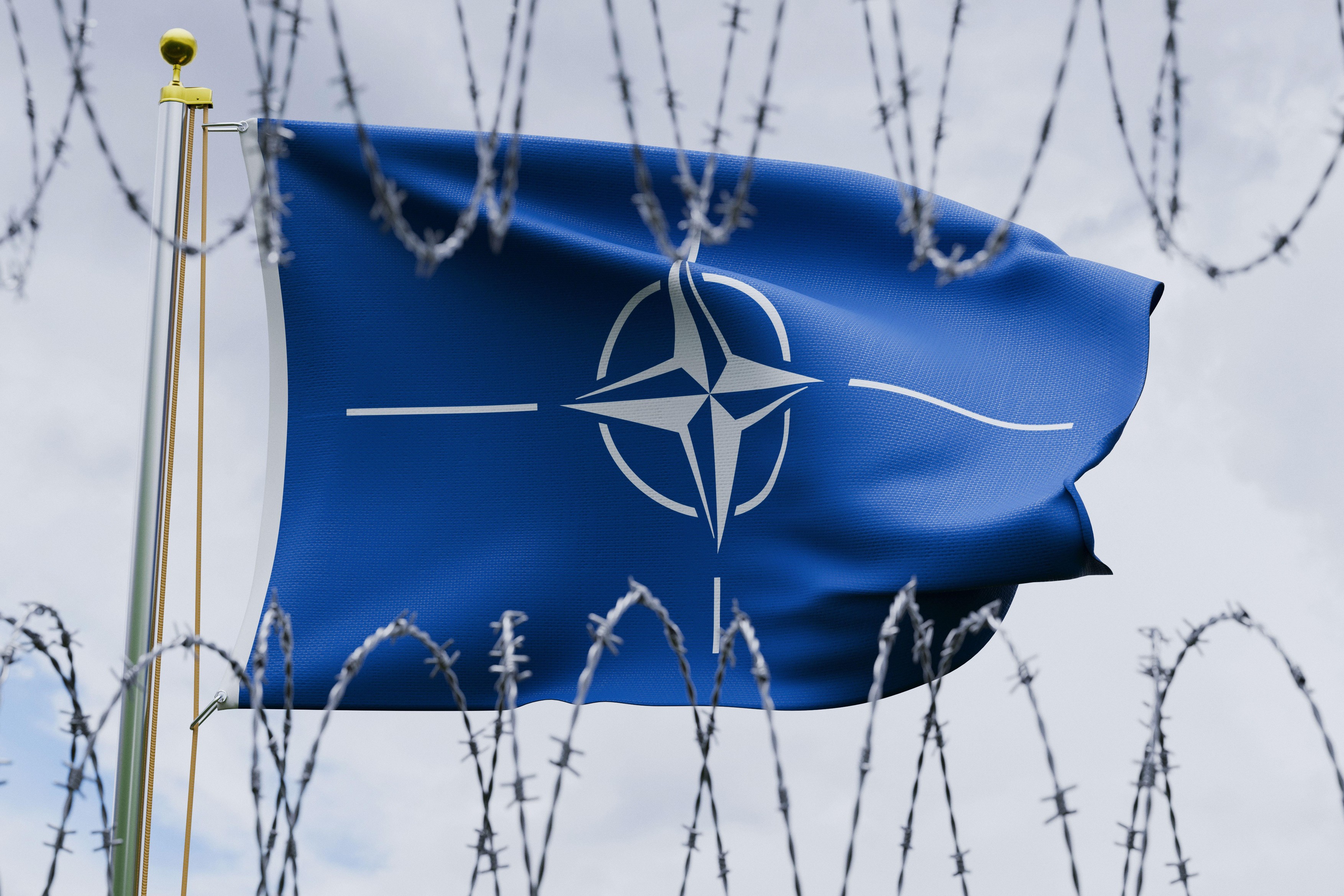 Este NATO pregătită să lupte? Războiul din Ucraina scoate la iveală o vulnerabilitate mult mai greu de remediat