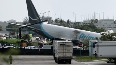 avion amazon Miami