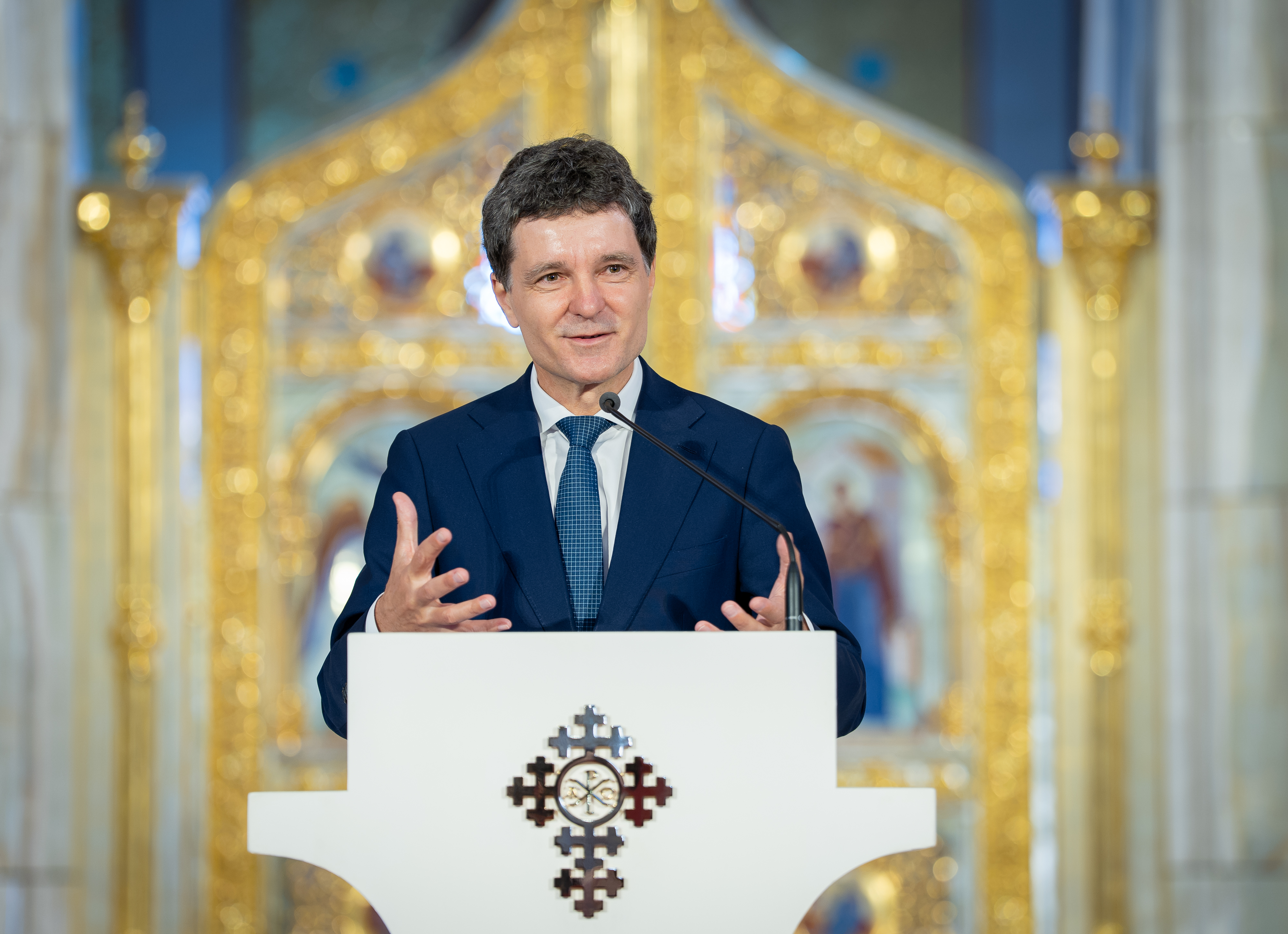 Nicușor Dan a participat la Sfânta Liturghie de la Biserica Palatului Cotroceni