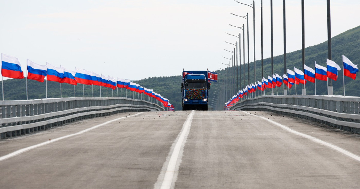 Rusia și Coreea de Nord inaugurează primul pod rutier peste râul Tumen