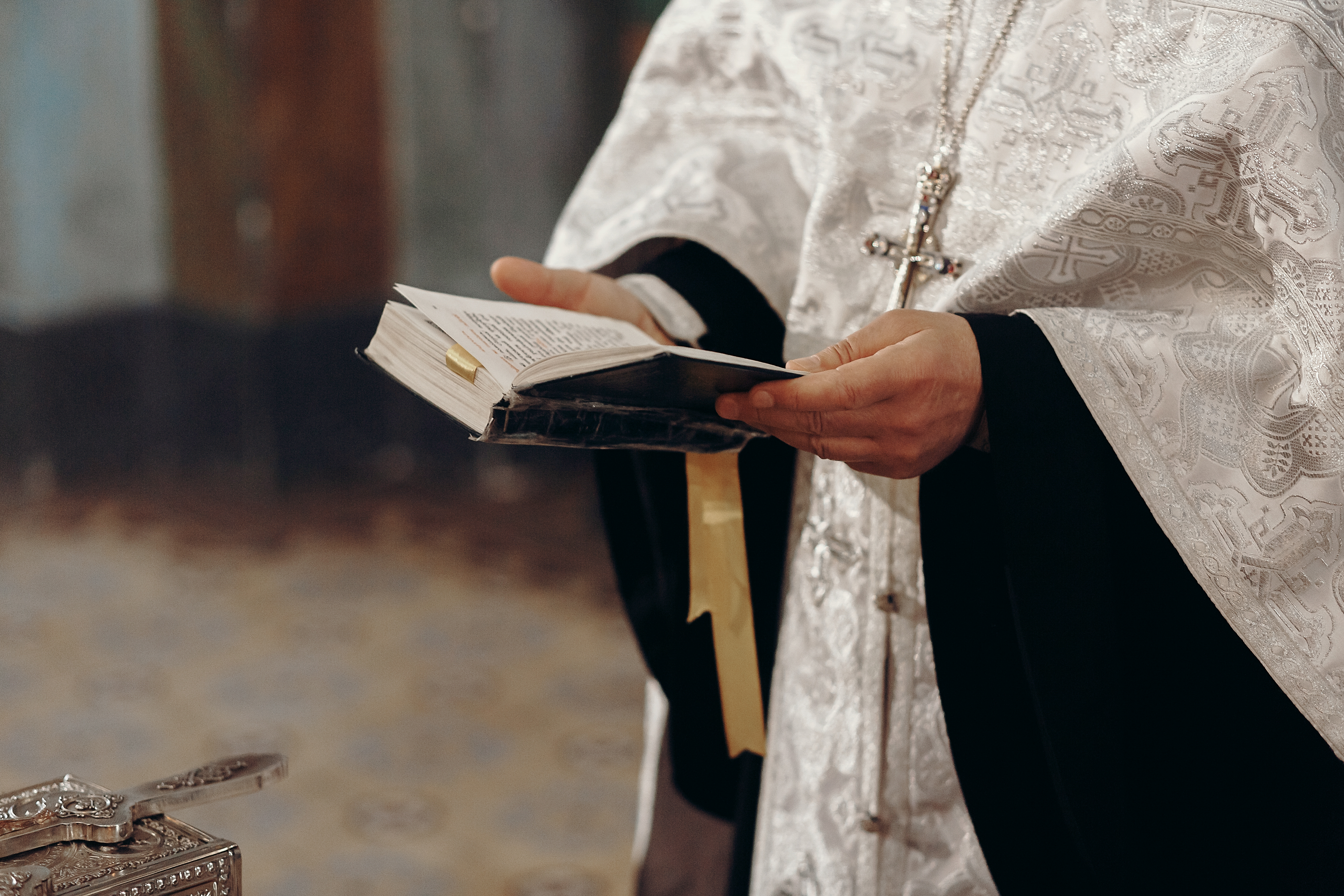 Doi sfinți importanți sunt sărbătoriți pe 9 septembrie. Ce semnificație are ziua și cine își serbează onomastica