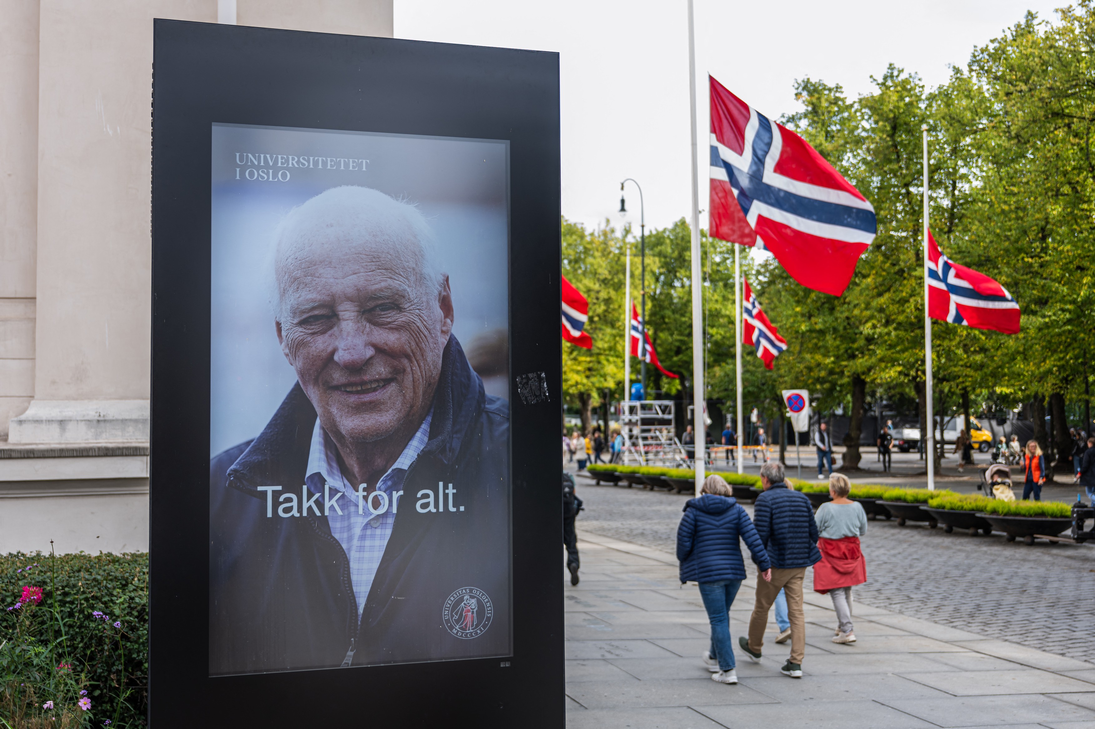 Funeraliile regelui Harald al V-lea au loc miercuri în Norvegia: evenimentul începe cu un minut de reculegere la nivel național
