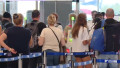 aglomeratie oameni aeroporti henri coanda otopeni