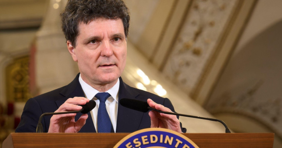 Administraţia Prezidenţială respinge zvonul privind trimiterea de militari români în Ucraina