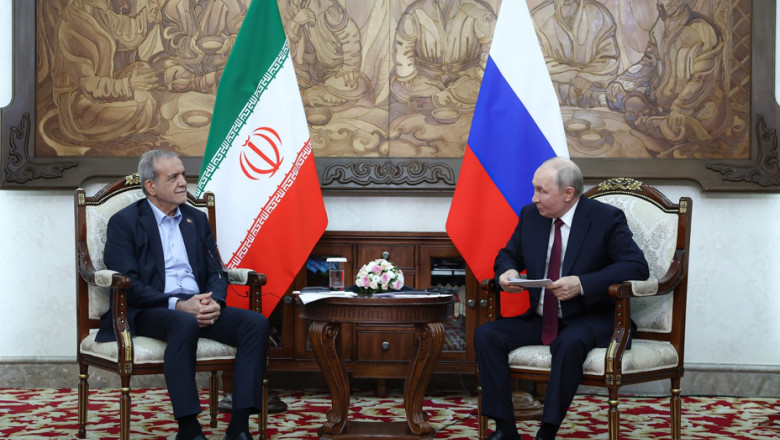 Vladimir Putin promite că va continua să sprijine Iranul în conflictul ...