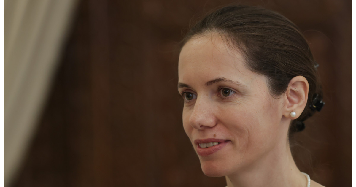 Mirabela Grădinaru participă la o conferință despre sănătatea digitală a copiilor la Chișinău