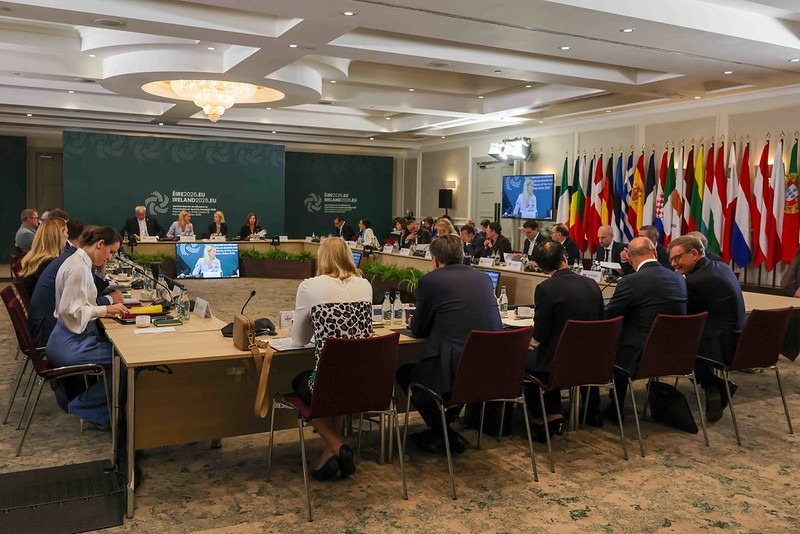 Oana Țoiu avertizează UE asupra intrărilor repetate ale dronelor rusești în România și cere întărirea Flancului Estic