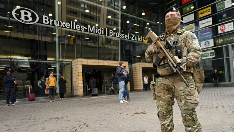 gara midi bruxelles militar inarmat profimedia-1088416108