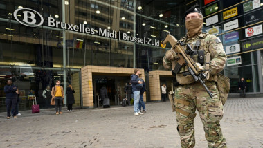 gara midi bruxelles militar inarmat profimedia-1088416108