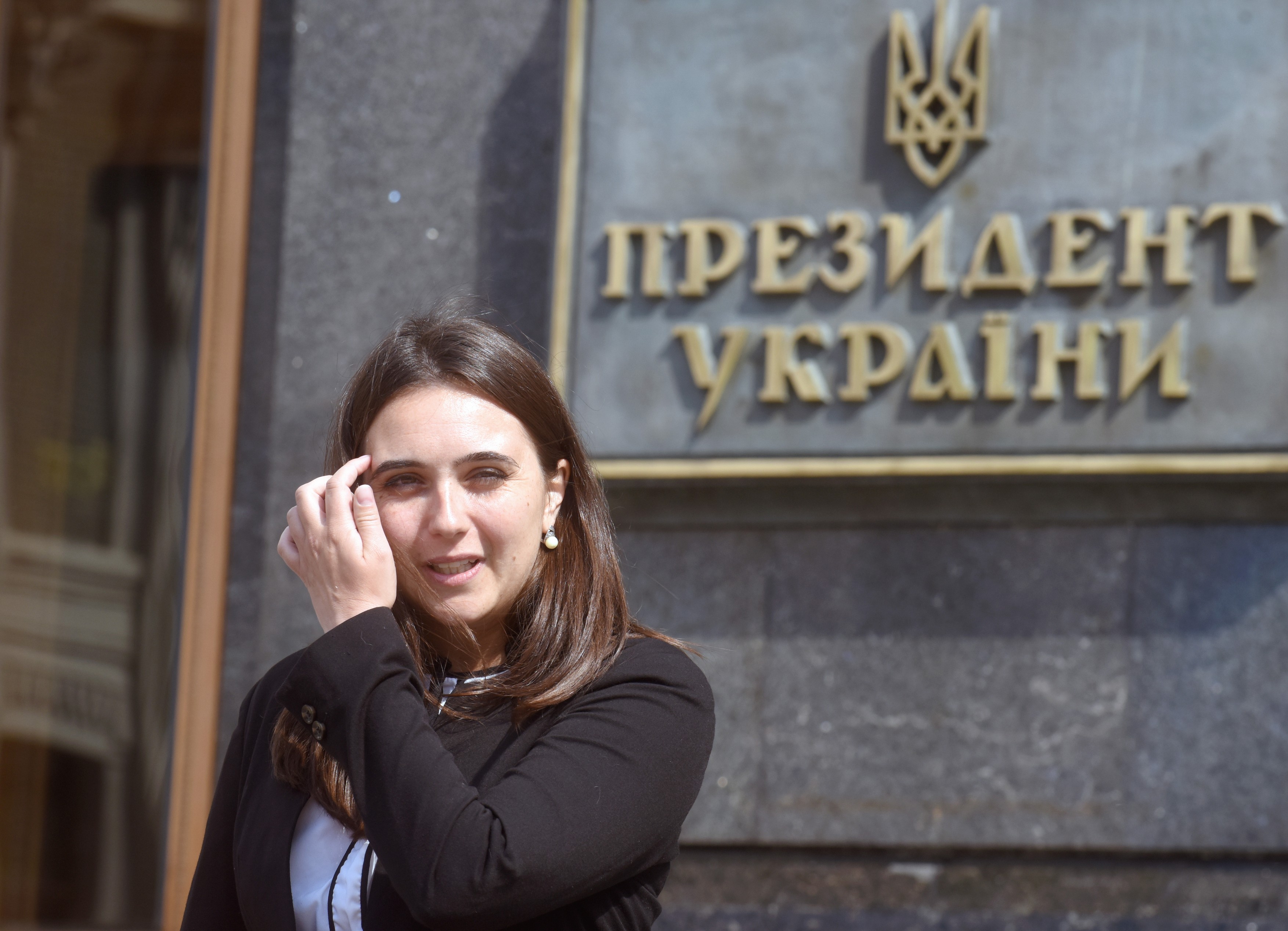 Iulia Mendel, fostă purtătoare de cuvânt a lui Zelenski, o voce critică la adresa liderului de la Kiev, împiedicată să vorbească în PE