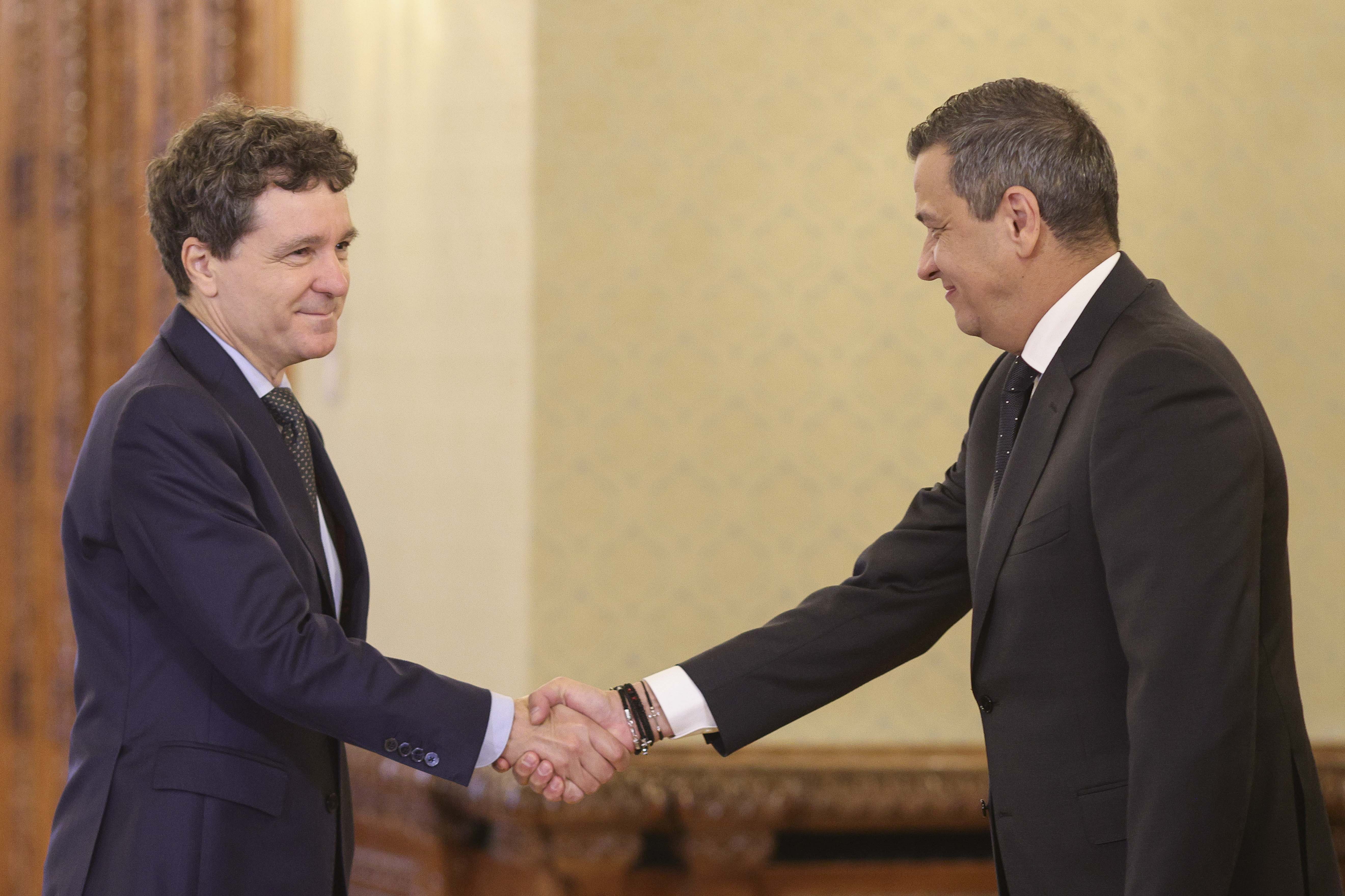 PSD a ieșit de la consultări după 20 de minute. Grindeanu: „I-am spus președintelui că suntem pregătiți să preluăm guvernarea”