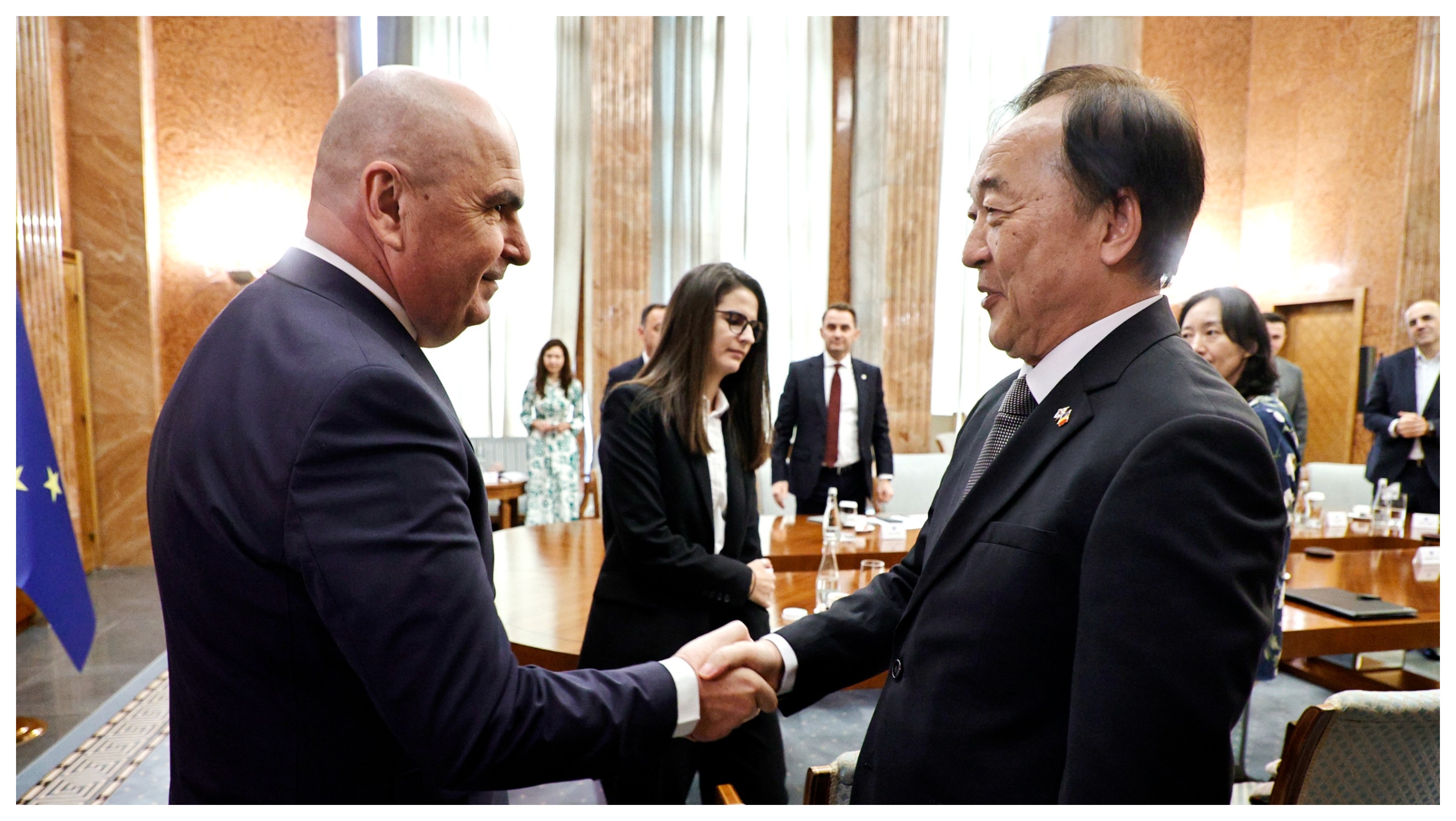 Bolojan, întâlnire cu ambasadorul Coreei de Sud la București. Discuții despre retehnologizarea reactorului de la Cernavodă