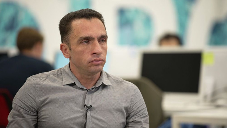 Aleksandr Kynev bun