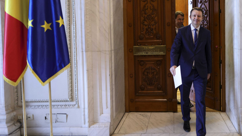 siegfried muresan a depus proigramul de gvernare la parlament