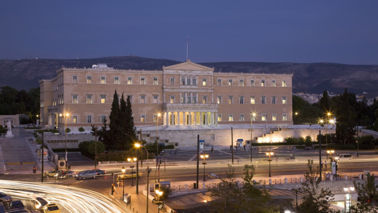 The Greek Parliament building, Syntagma (Constitution) Square, Athens, Greece, Europe