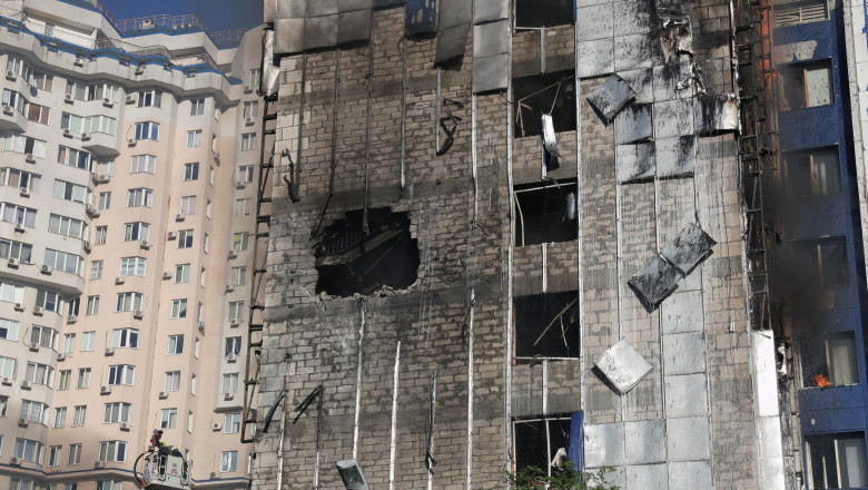 bloc bombardat in odesa