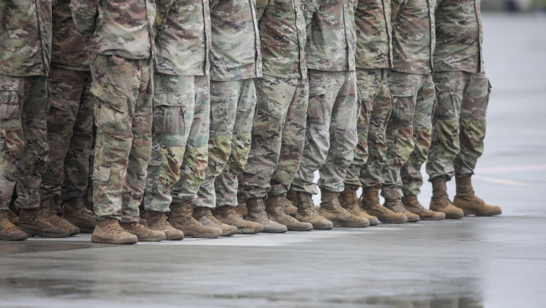 Militari
