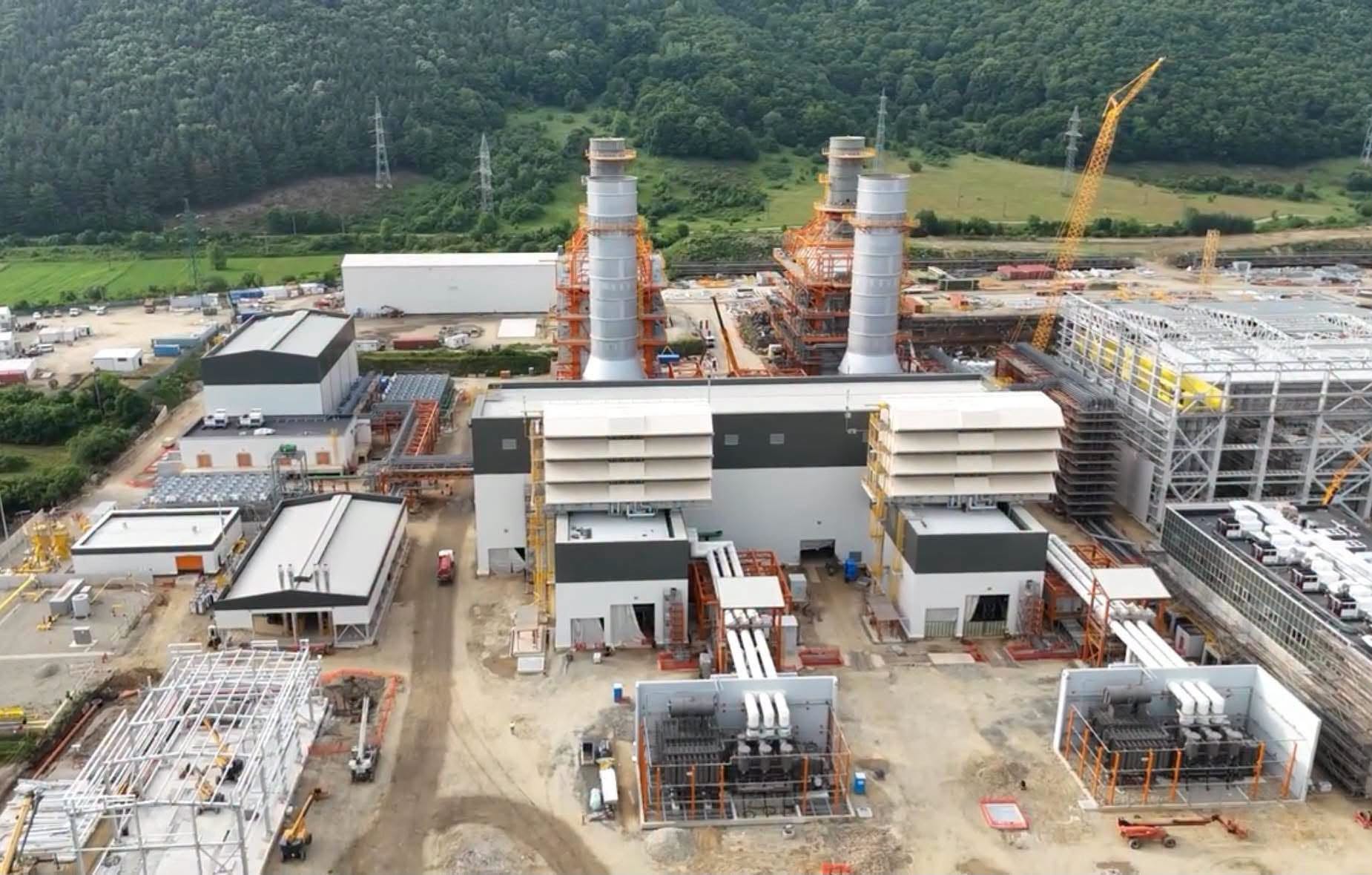 Prima turbină pe gaz a centralei Mintia a fost pornită. Bolojan: „Mai multă energie produsă în țară, mai puține importuri”