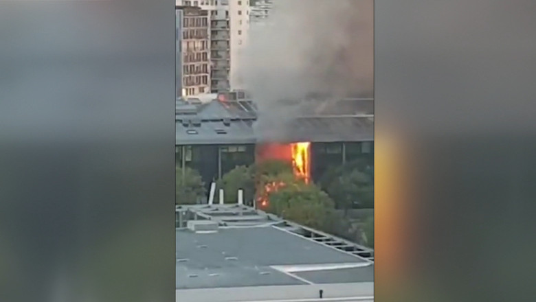 incendiu la un liceu din franta