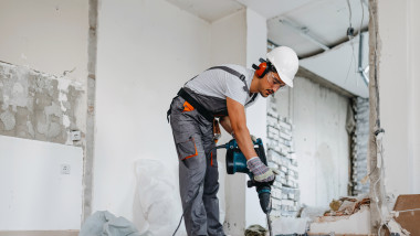 Impozit dublu pentru modificări în apartament fără autorizație. Sursă Foto Getty Images