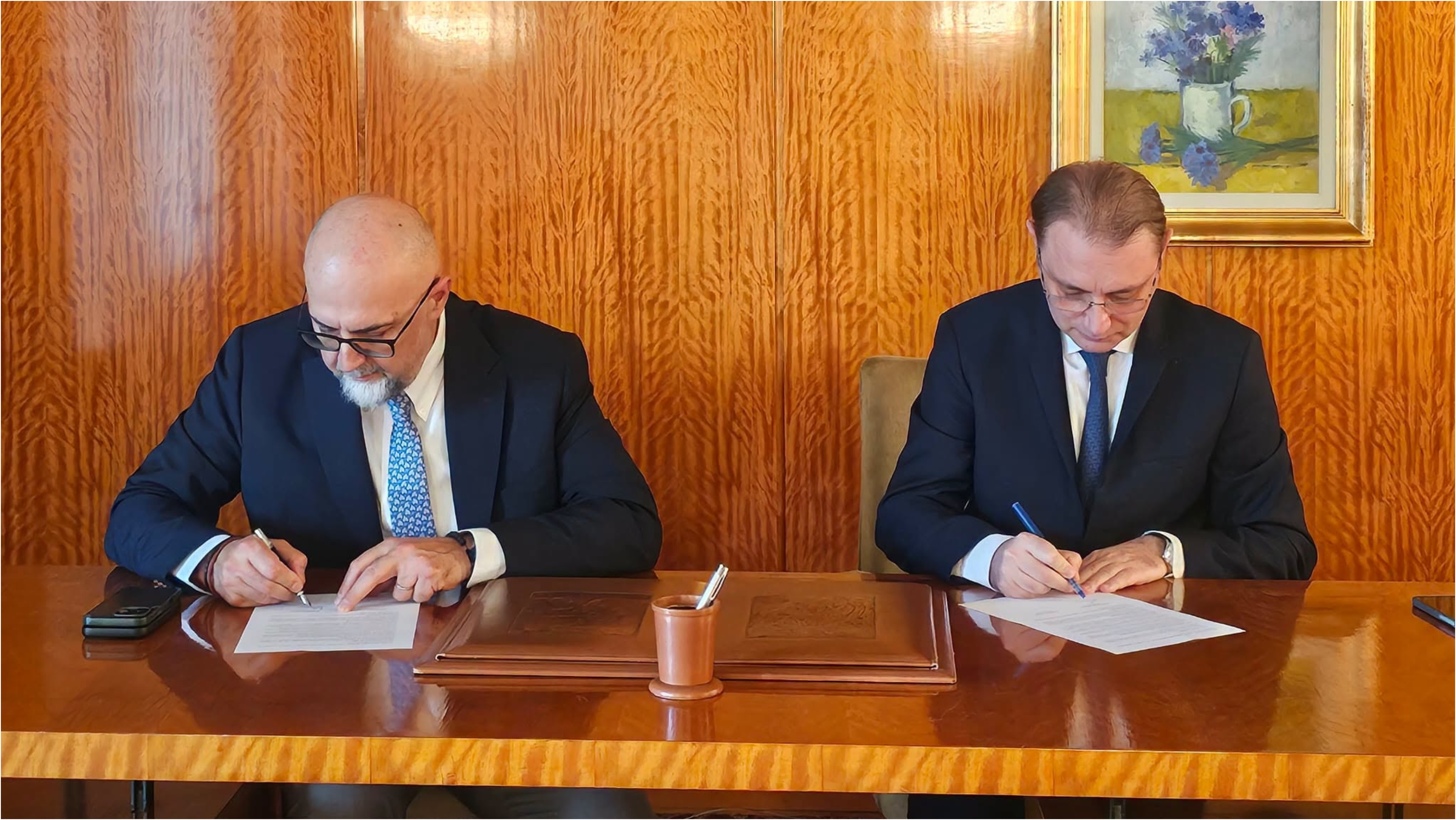 UDMR a semnat un acord politic cu Luca Niculescu. Kelemen Hunor: „Pentru noi, contează ca țara să funcționeze”