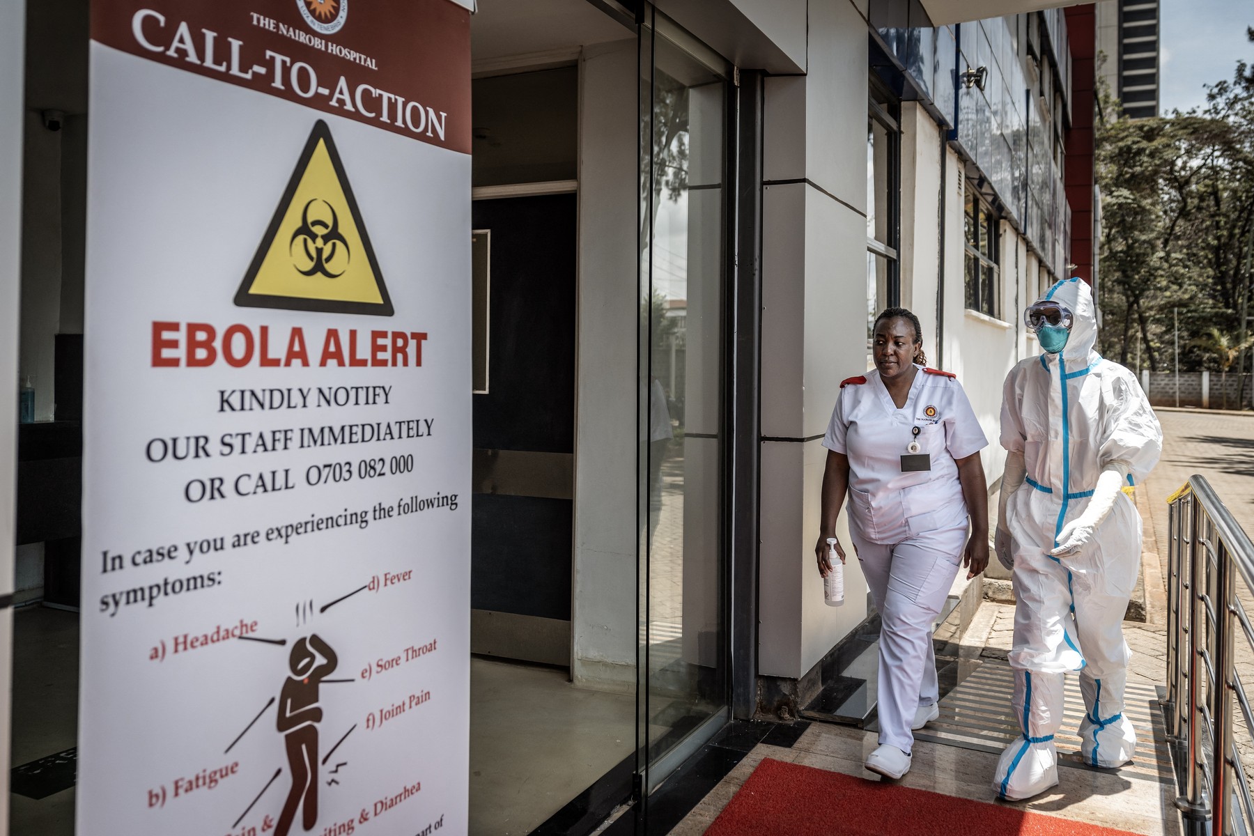 Epidemia de Ebola se extinde în Africa. Cât de mare este riscul pentru România și ce avertizează experții europeni