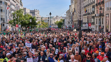 proteste pensionari spania madrid