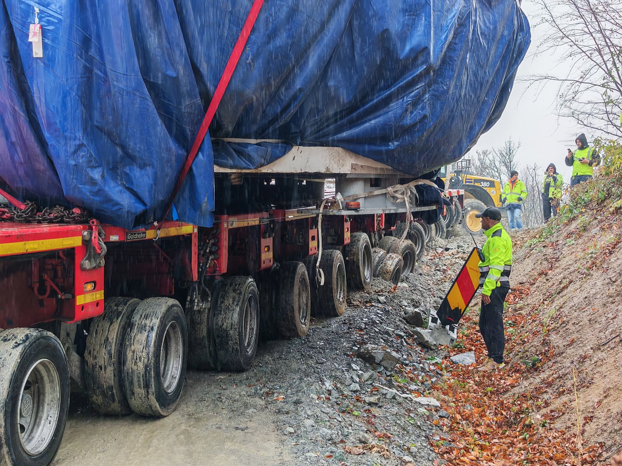 Capul „cârtiței” care va săpa tunelul Poiana de pe Autostrada Sibiu – Piteşti a ajuns la destinație. „Drumul nu a fost deloc ușor”
