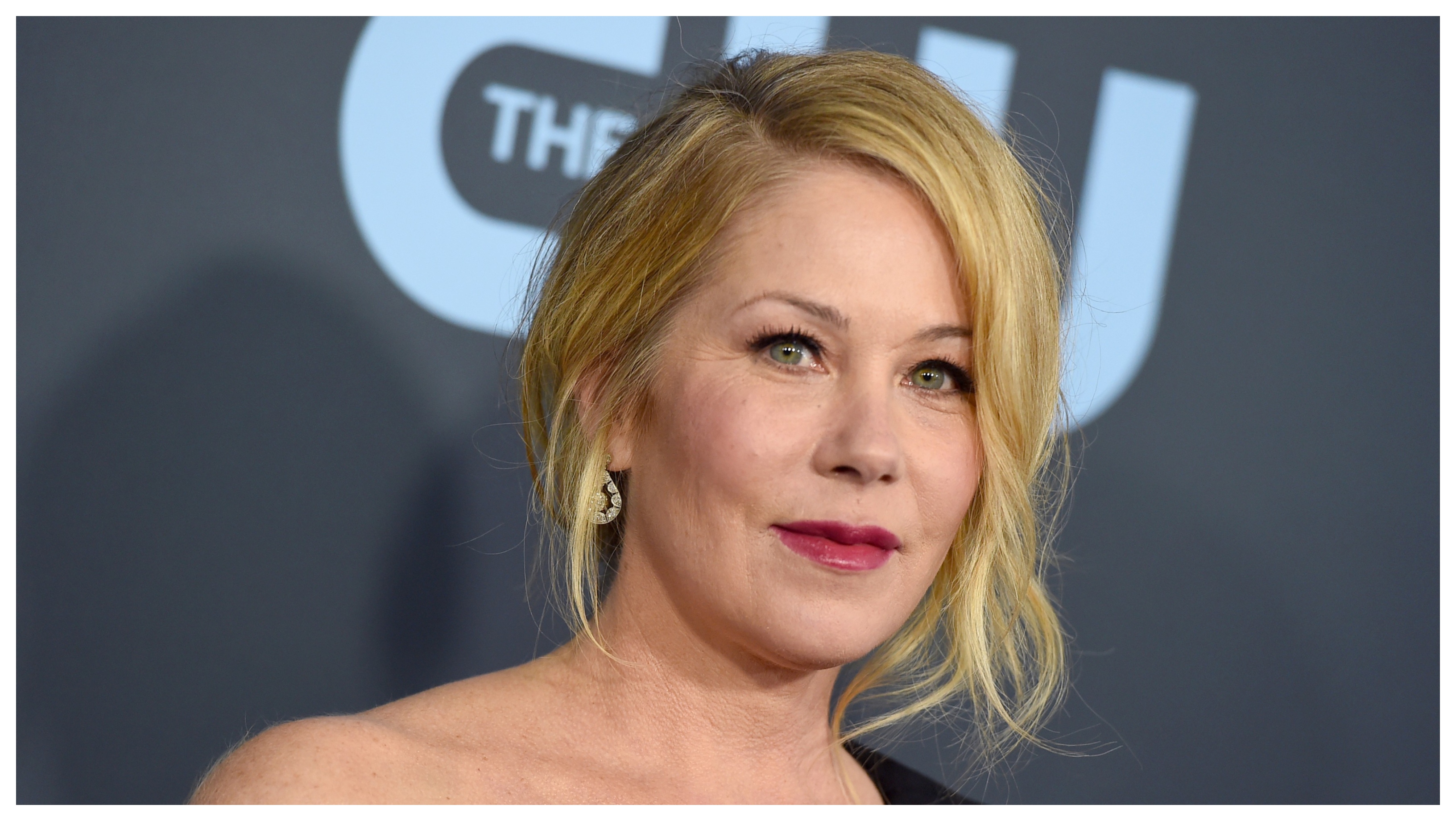 Christina Applegate a fost diagnosticată greșit cu scleroză multiplă. De ce este dificil de identificat această boală